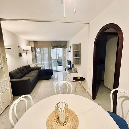 Apartment Ancora Primera Linea *