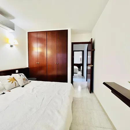 Apartment Ancora Primera Linea *