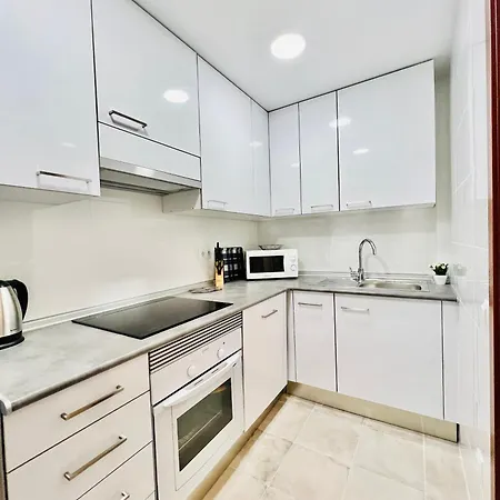 Ancora Primera Linea Apartman *